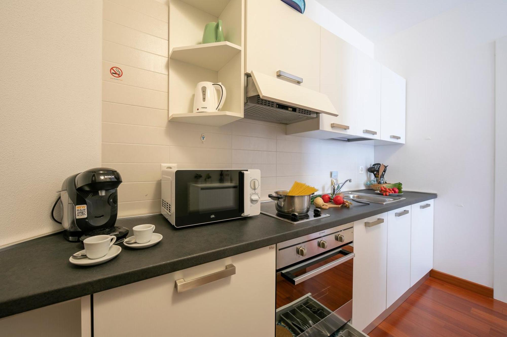 Moonlight - 150M From The Lake - Happy Rentals Lugano Luaran gambar