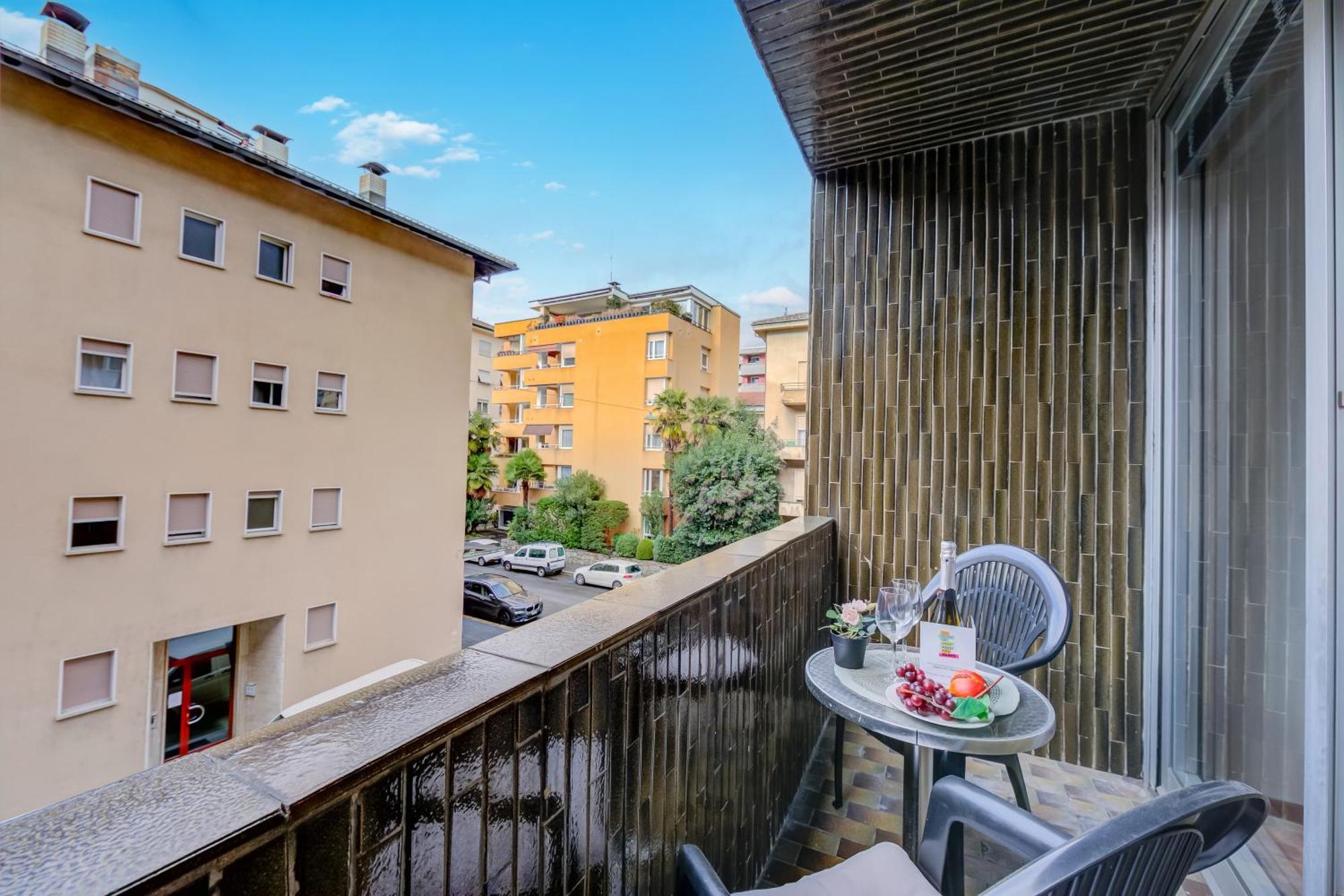 Moonlight - 150M From The Lake - Happy Rentals Lugano Luaran gambar
